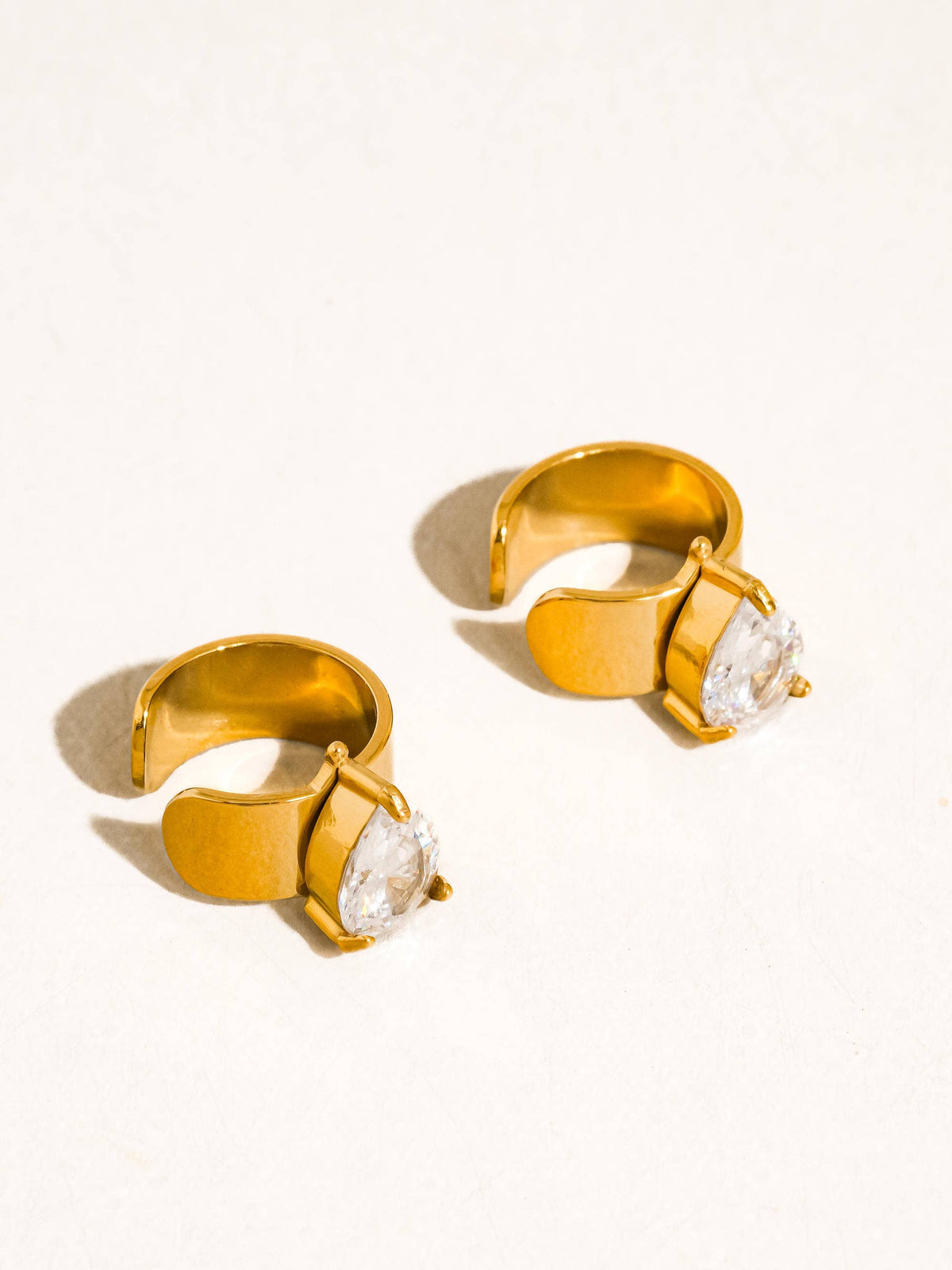 Jessenia Pear Crystal Cuff