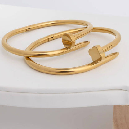 Nail Bangle