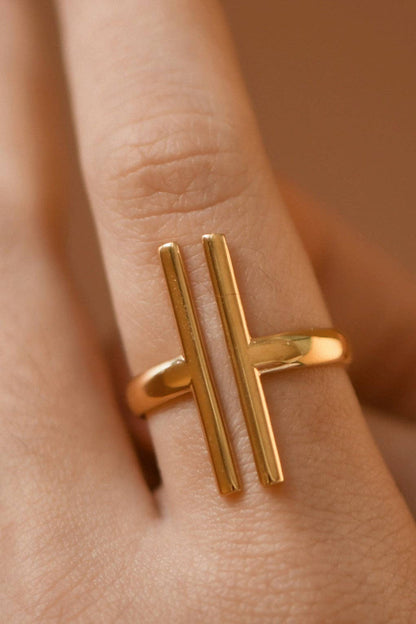 Sloane Ring