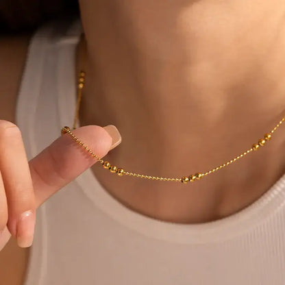 Tres Necklace