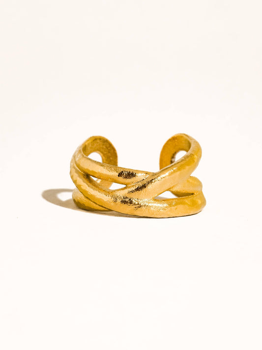 Golden Cruz Ring