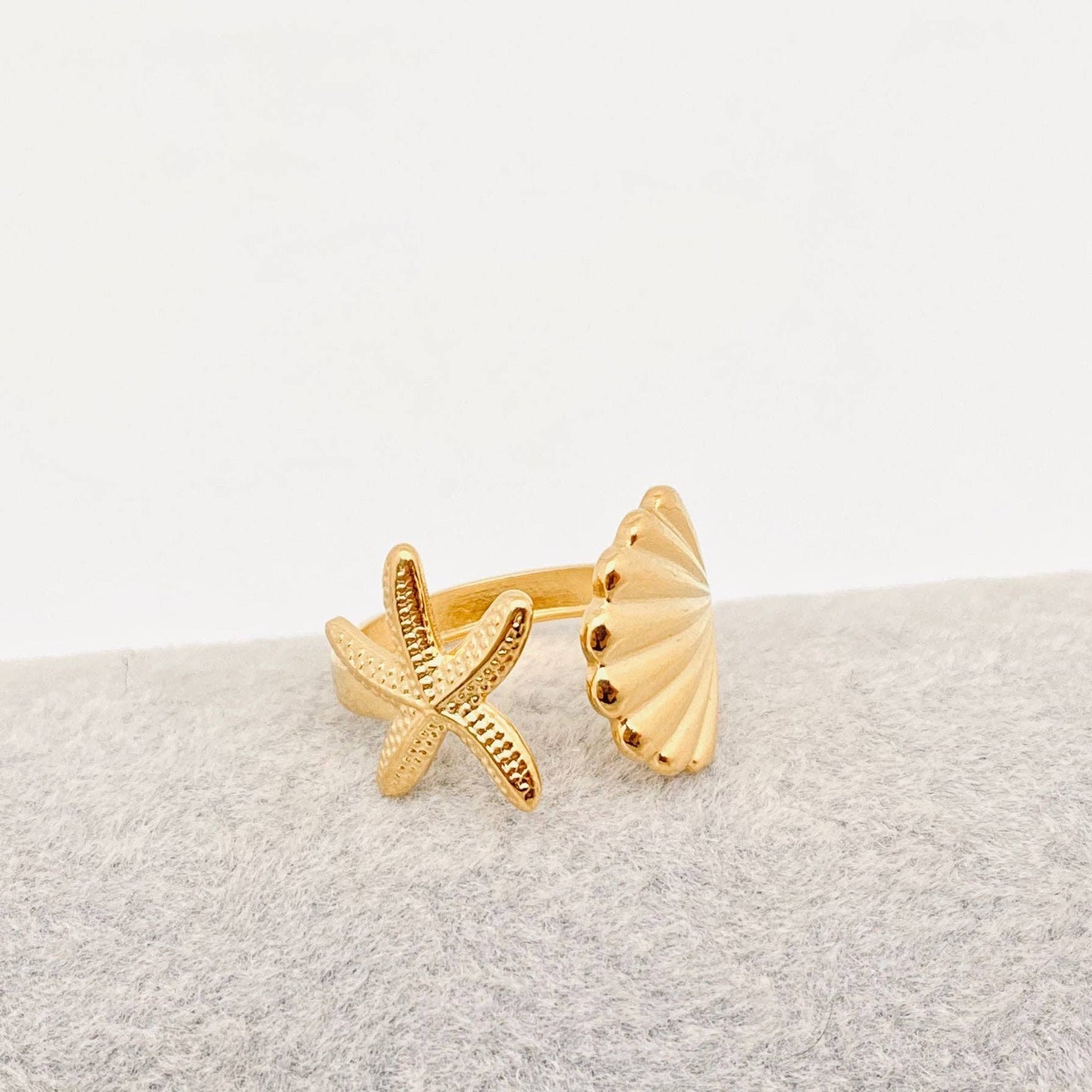 Starfish & Shell Ring