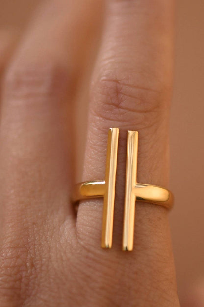 Sloane Ring