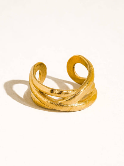 Golden Cruz Ring