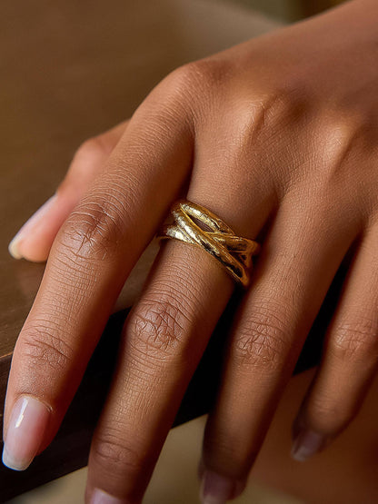Golden Cruz Ring