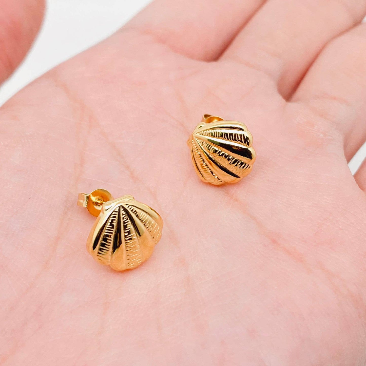 Seashell Earring